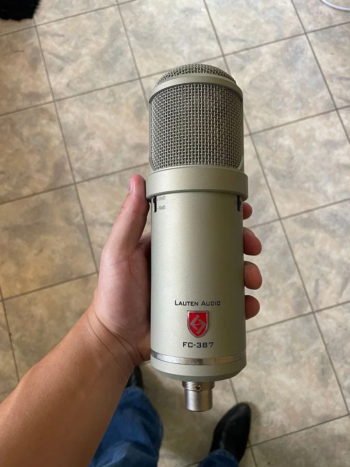 Lauten Audio Atlantis FC-387