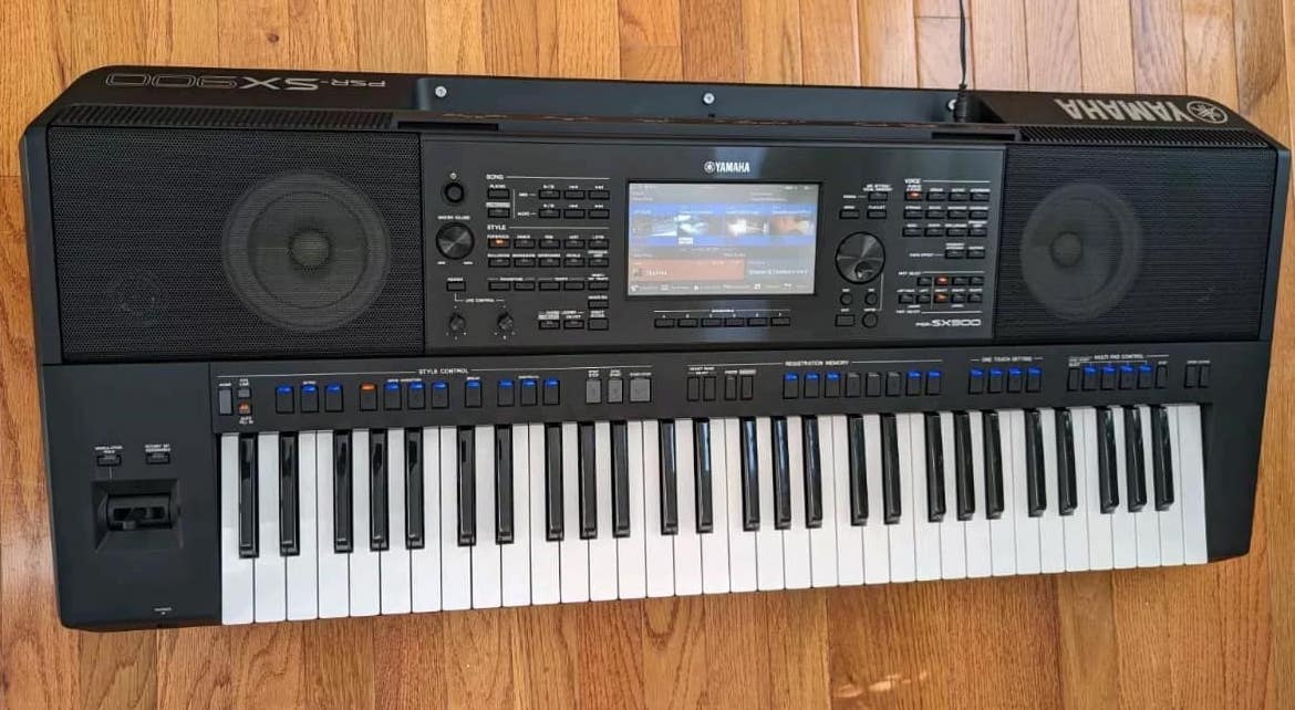 Yamaha PSR-SX900