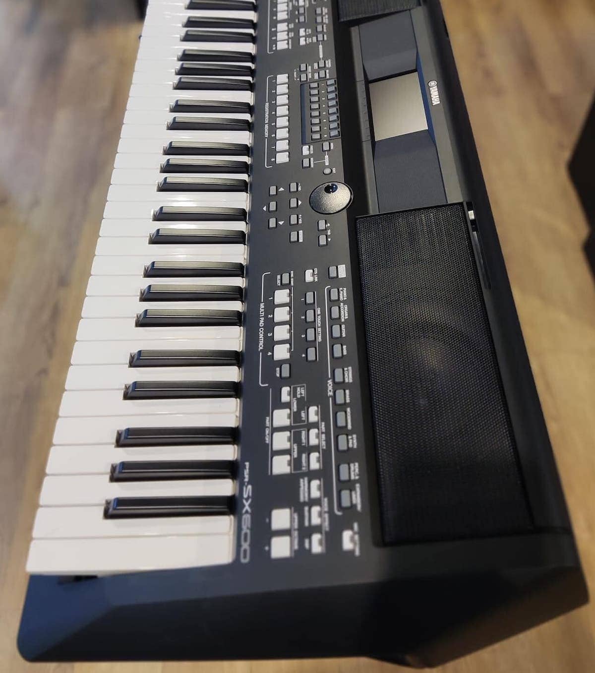 Yamaha PSRSX600