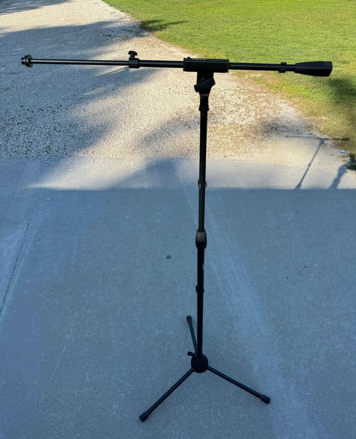 Gator Tripod Mic Stand with Boom