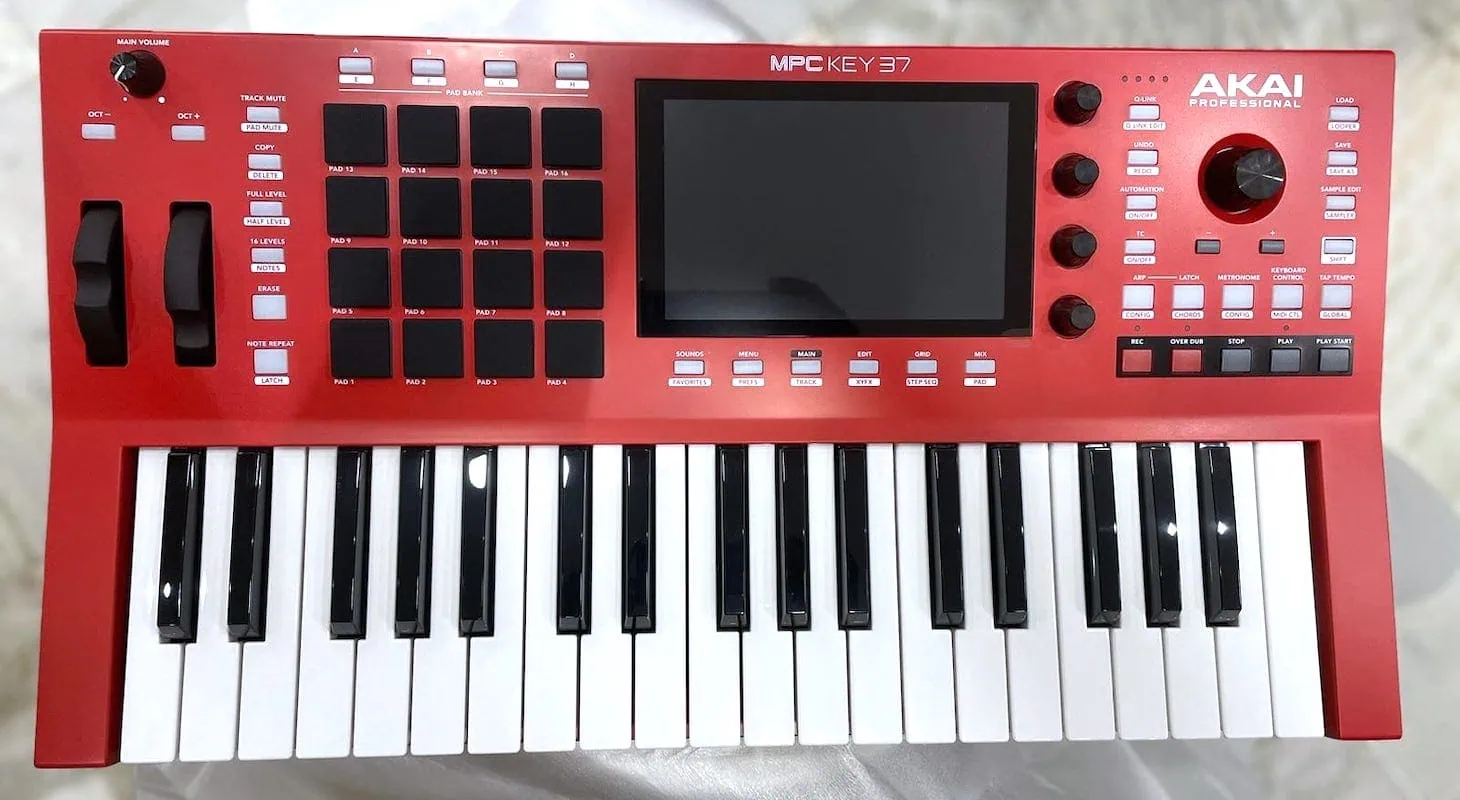 Akai MPC Key 37