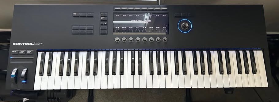 Native Instruments Komplete Kontrol S61 Mk3